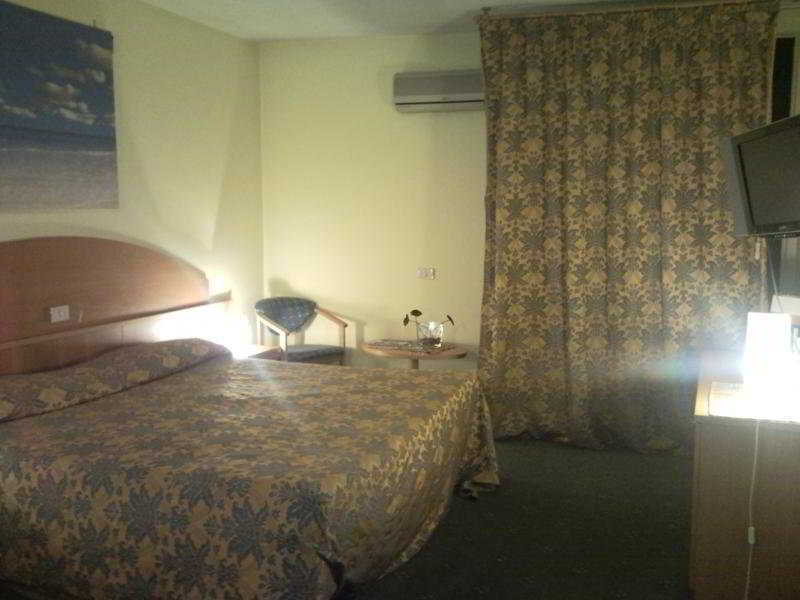 애스콧 롯징 호텔 카르다노알캄포 객실 사진